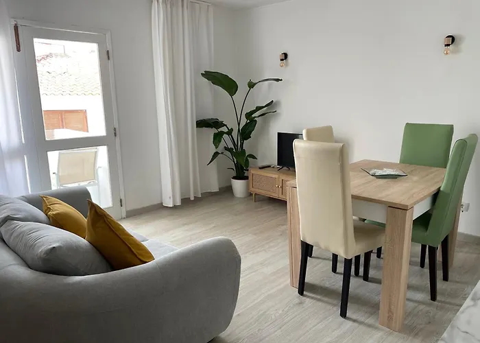 New! Apartment 50 Meters From The Beach