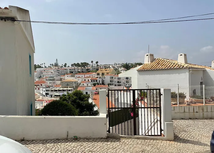 New! Apartment 50 Meters From The Beach